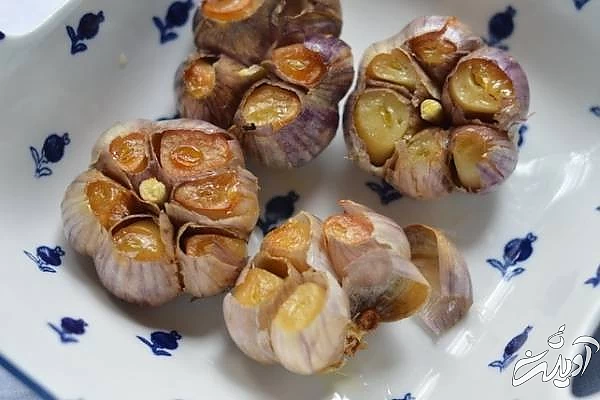 فواید سیر پخته برای معده خاصیت سیر پخته